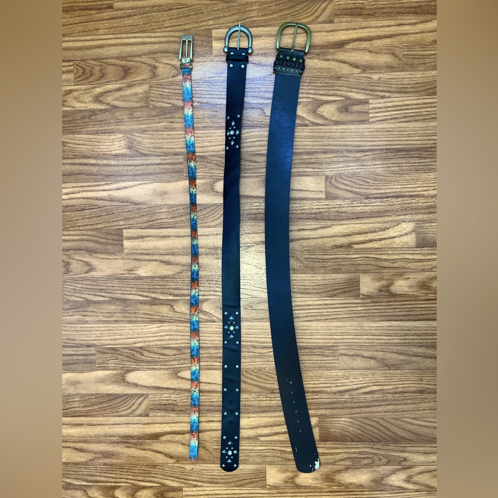 Lot of 3 belts, sz S & M